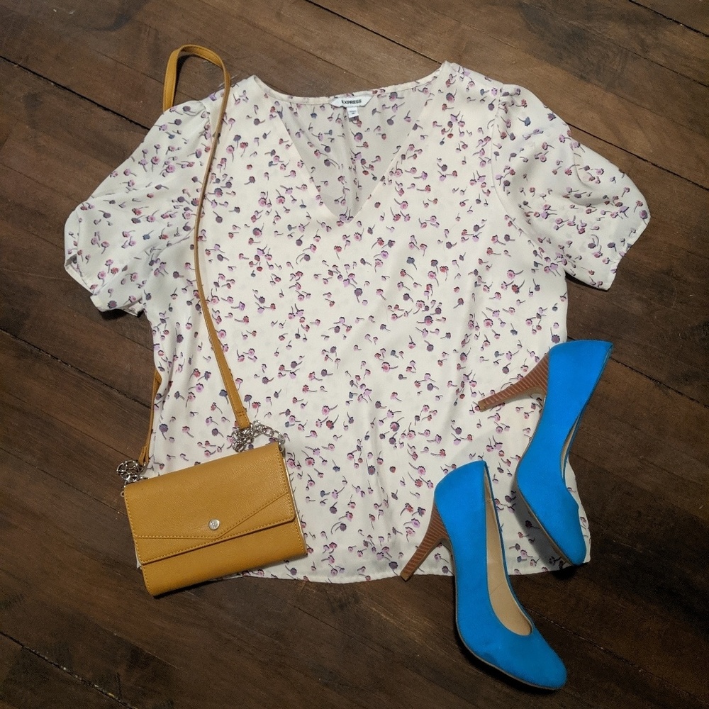 Express Flowy Spring Top